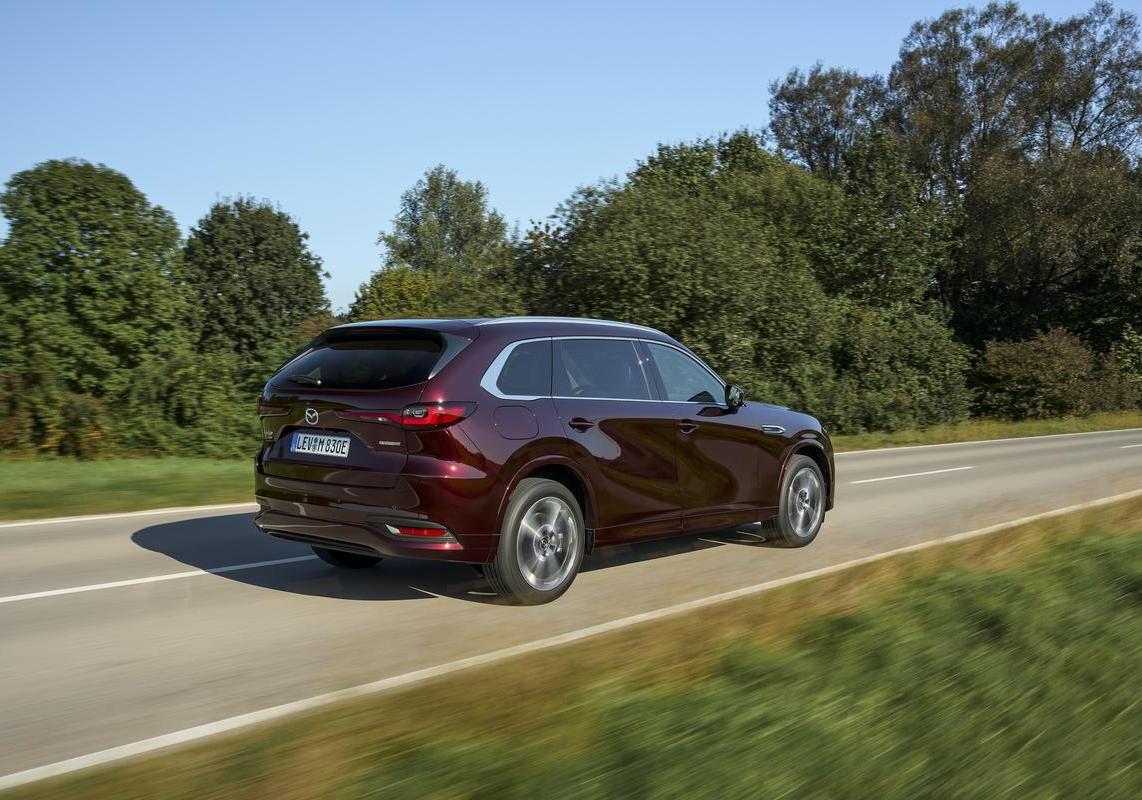 Immagine MOTORE PRESTAZIONI EQUILIBRATE - MAZDA CX-80 3.3L e-Skyactiv D 249cv 8AT AWD Homura Plus
