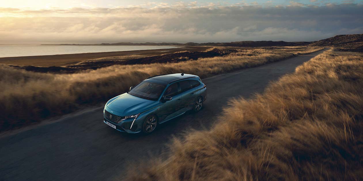 Immagine emozionale PEUGEOT 308 SW Allure BlueHDi 130 EAT8 S&S aut.