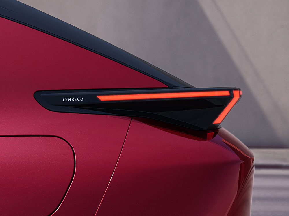 Immagine DESIGN DISTINTIVO E FUTURISTICO - LYNK & CO 02 66KWH More RWD