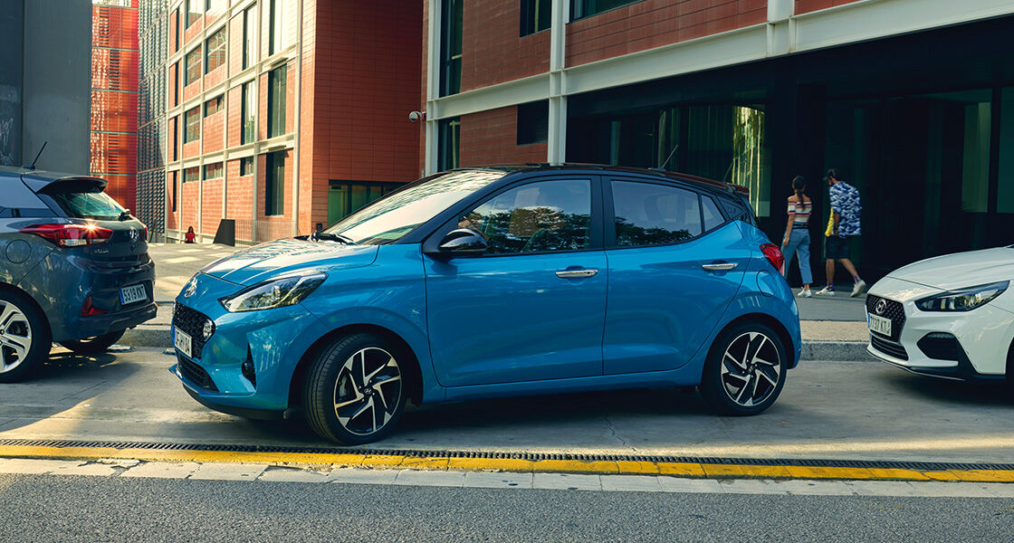 Immagine MANEGGEVOLEZZA PERFETTA IN CITTÀ - HYUNDAI I10 MPI A/T Connectline