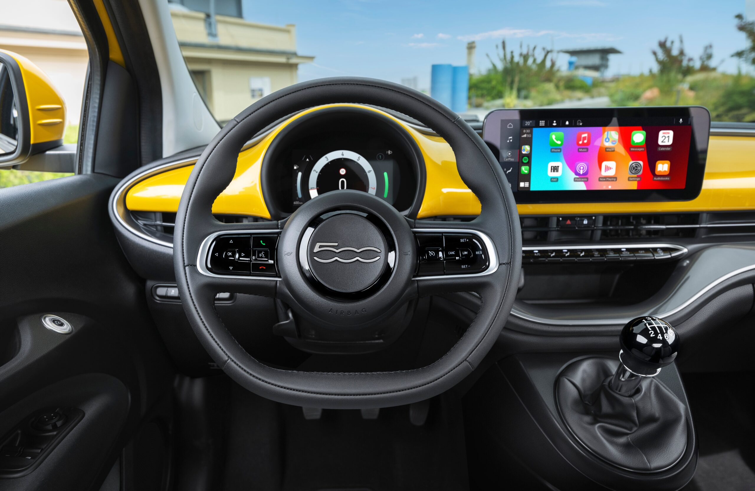 Immagine TECNOLOGIA Connessione intuitiva - FIAT 500 Hybrid Torino